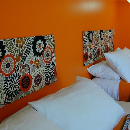Miami Motel Кенъндейгуа Екстериор снимка
